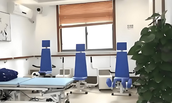 深圳南山哪里有办理转深户的机构_大小姐不是娃哈哈“继承人”:自己打下来的江山 大小姐遭受频频攻击黑客