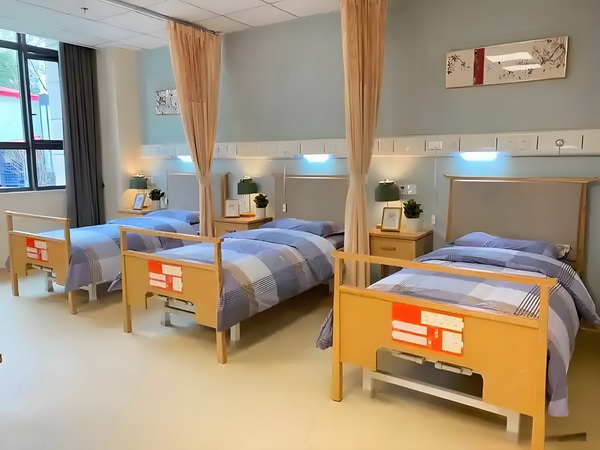 深圳积分入户条件有哪些_当下最大的话题，《731》还上不上 731还上不上被感受父母